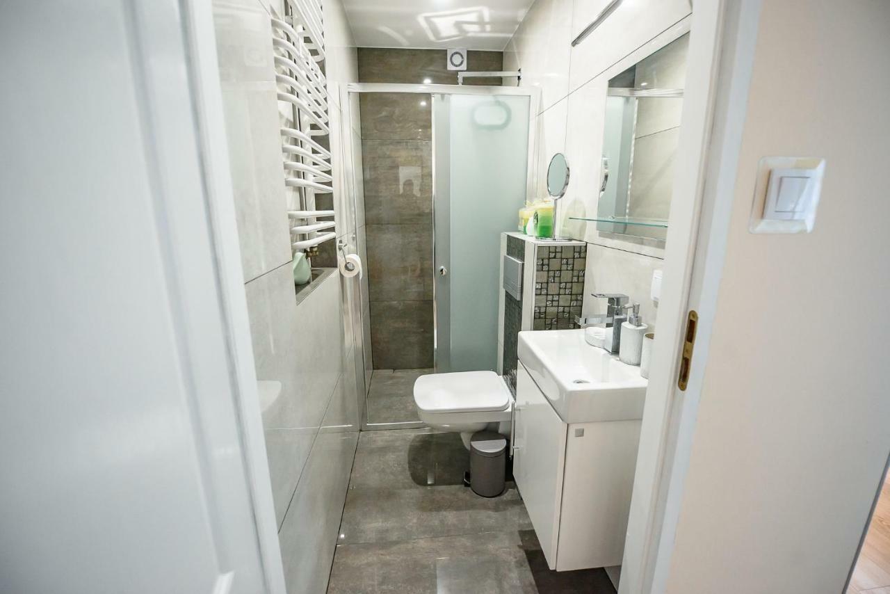 Goplana Przy Deptaku Apartment